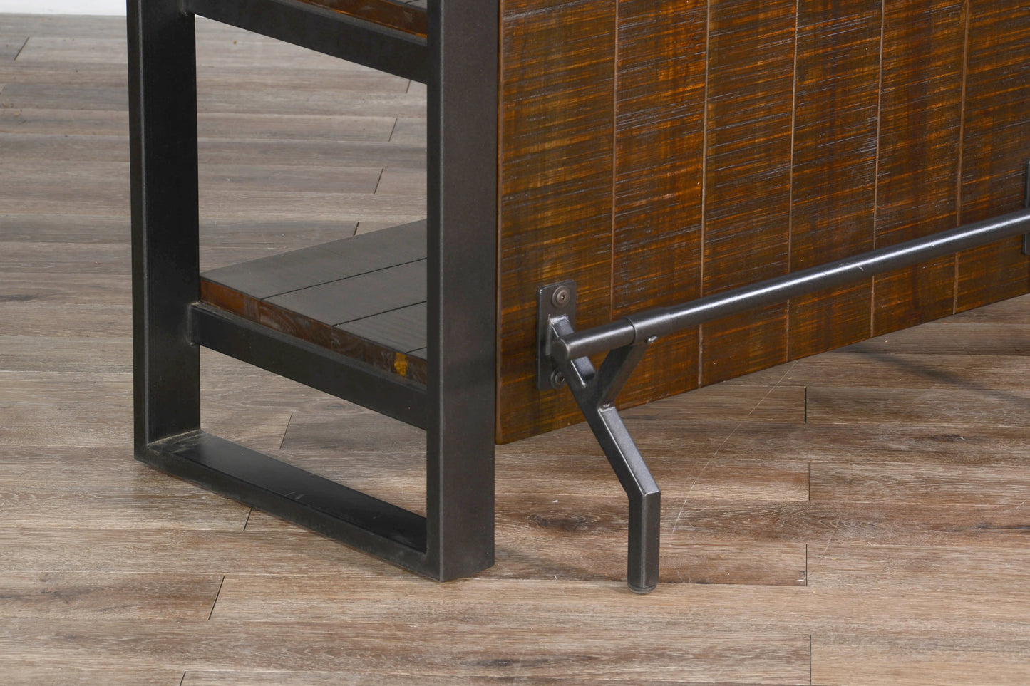55” Homestead Bar - Tobacco Leaf finish