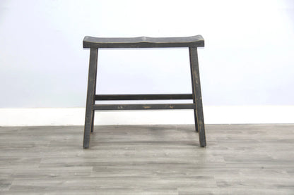 Black Sand 30'H Bench