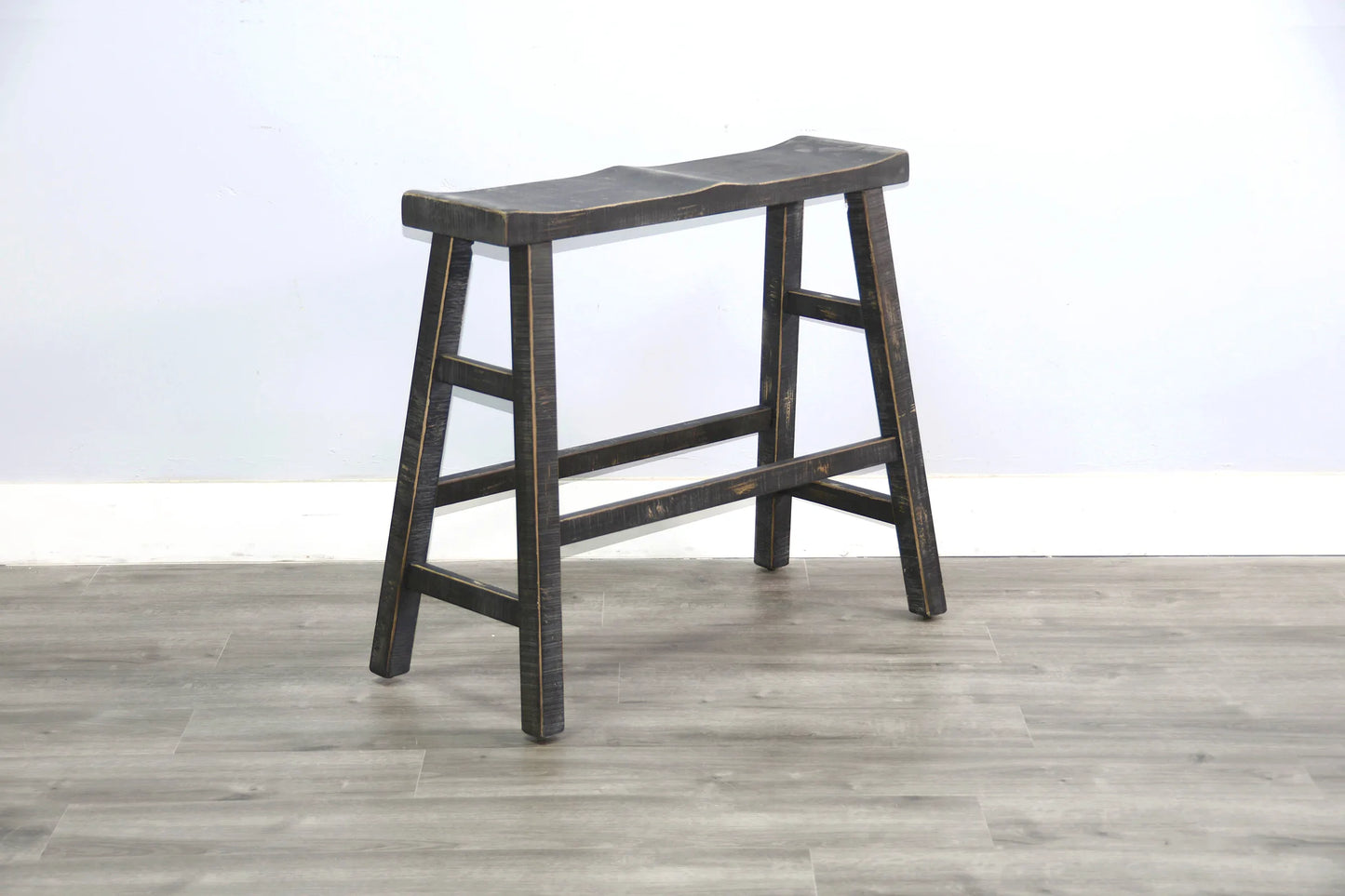 Black Sand 30'H Bench