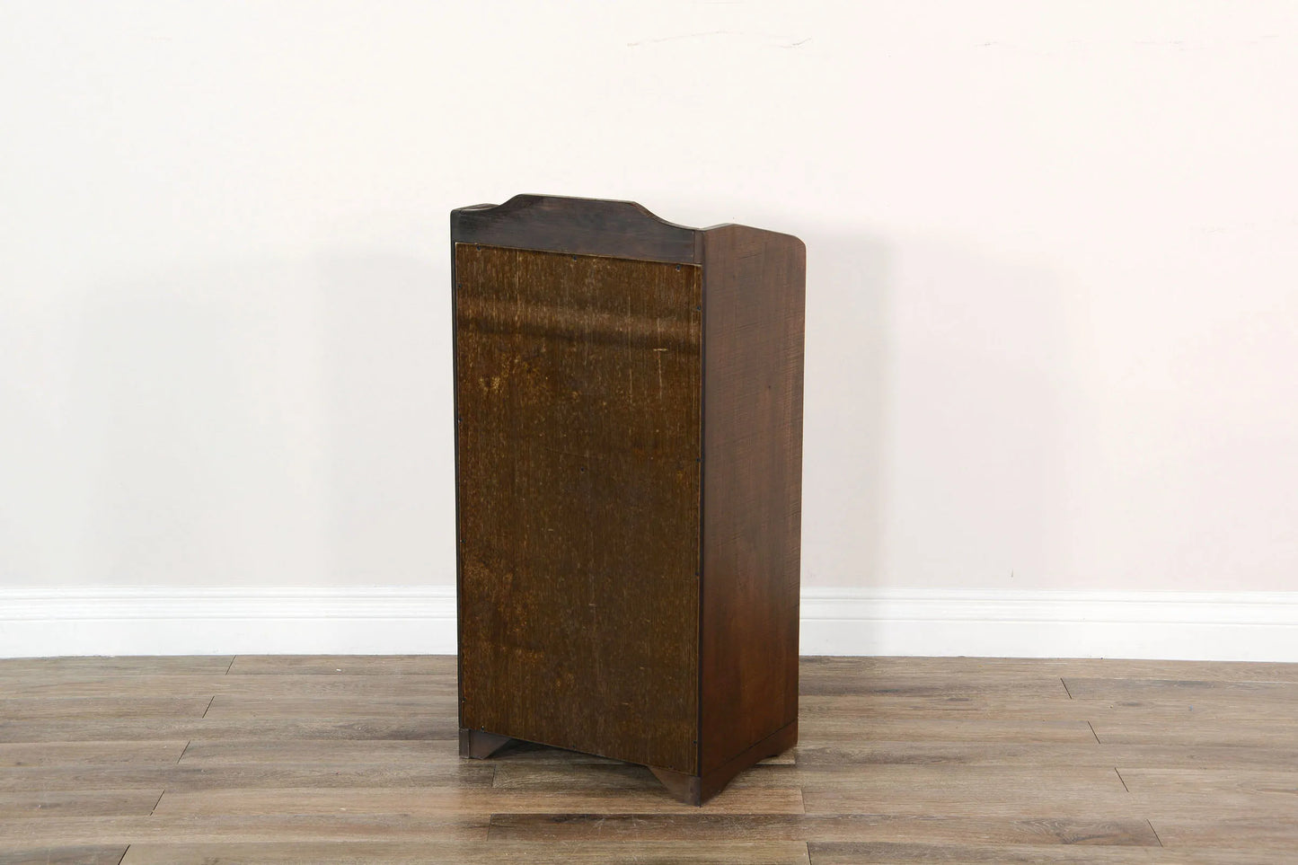 Homestead Trash Box - Tobacco Leaf finish