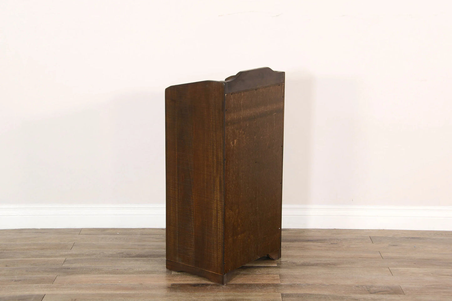 Homestead Trash Box - Tobacco Leaf finish