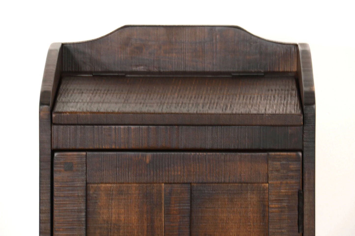Homestead Trash Box - Tobacco Leaf finish
