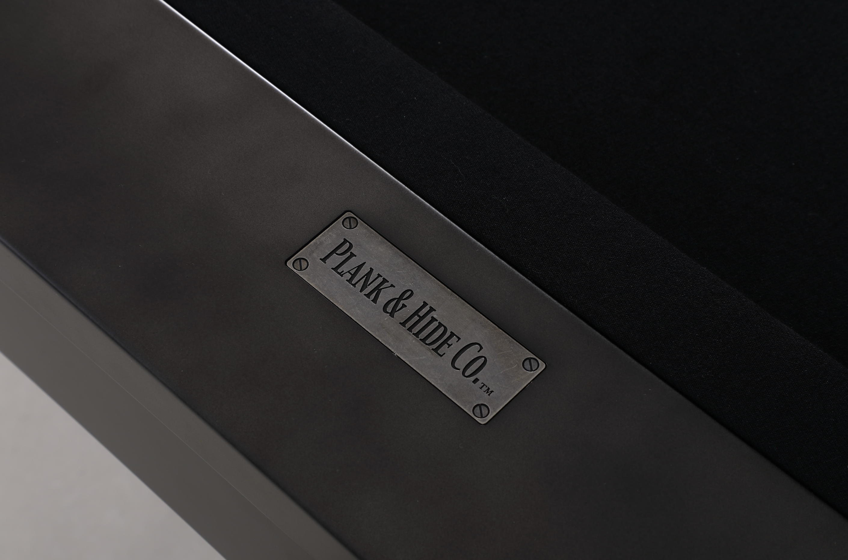 Plank & Hide Felix Pool Table - Thumbnail 4